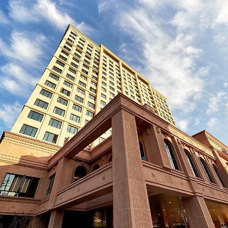 Ramada By Wyndham Yongin Hotel Buitenkant foto