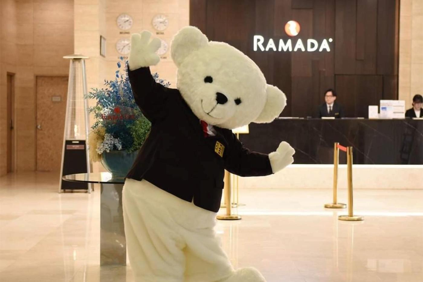 Ramada By Wyndham Yongin Hotel Buitenkant foto